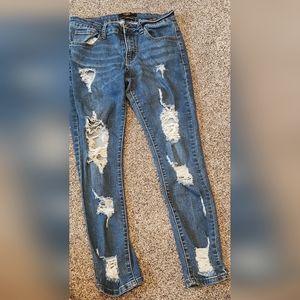 Ladies sz 6 L & B  skinny jeans